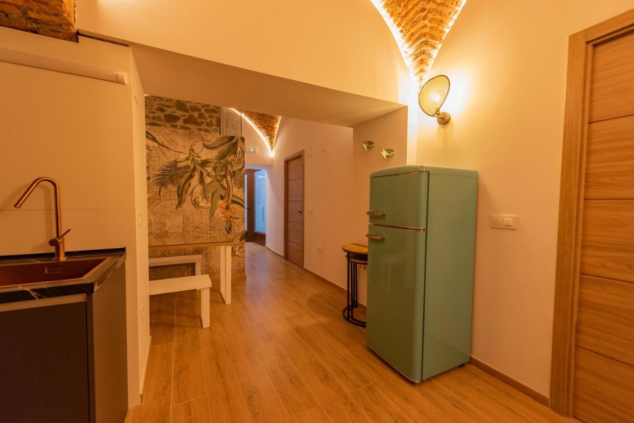 Galarza Deluxe Casa Xvi-Xvii Parking Privado Gratis Apartment Caceres Luaran gambar